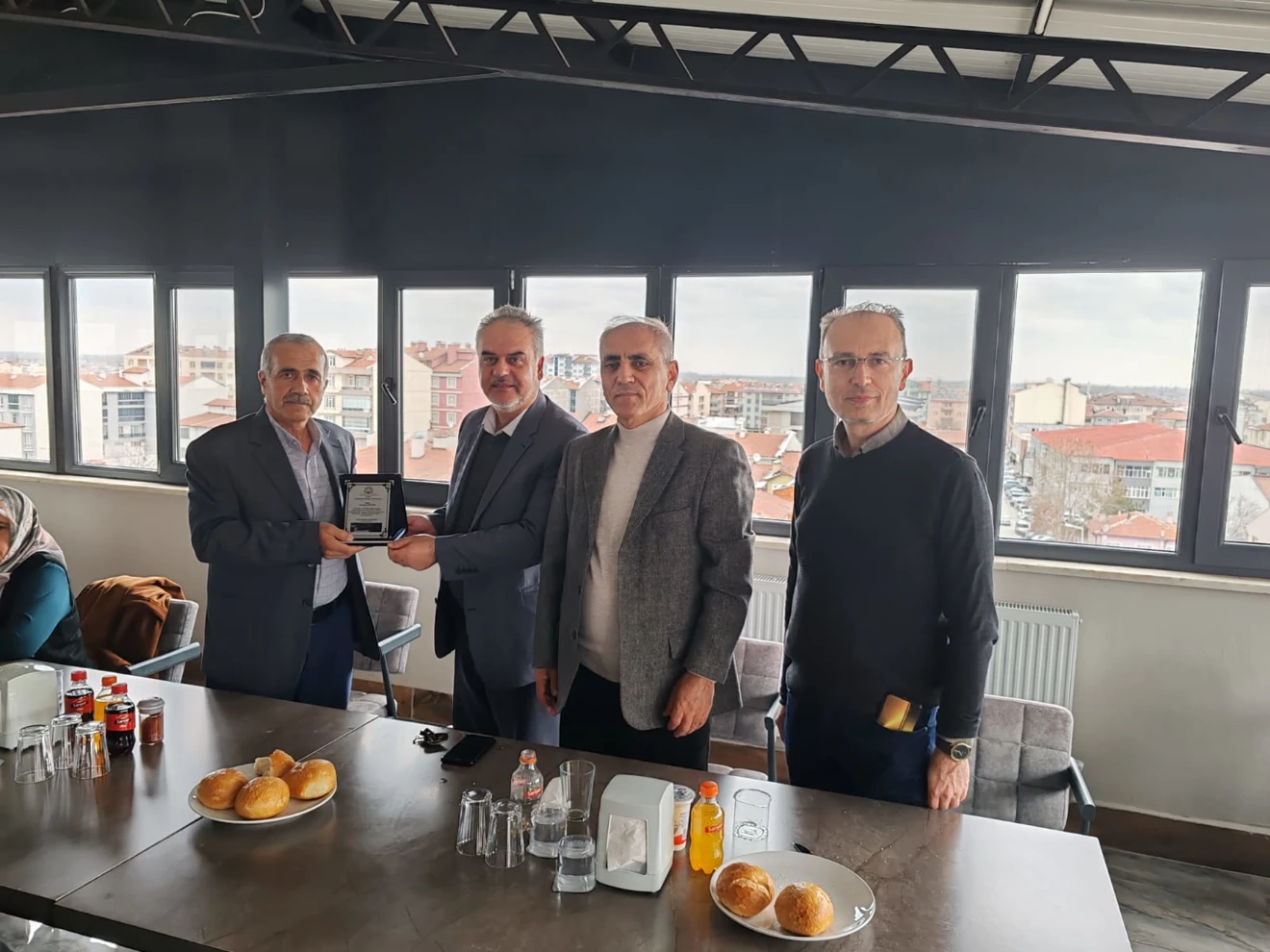 Okul Personelimize Veda Yemeği